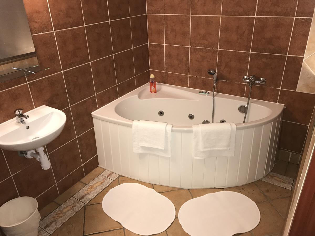 Hotel Villa Rezydent Wrocław Extérieur photo