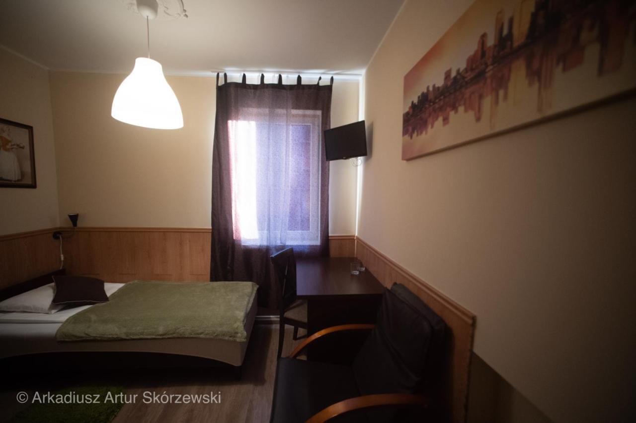 Hotel Villa Rezydent Wrocław Extérieur photo